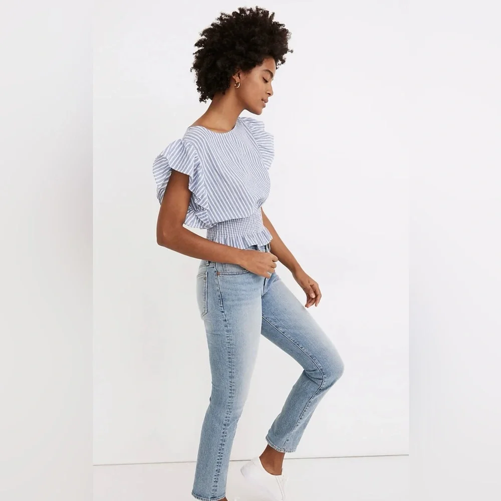 Madewell Flutter-Sleeve Smocked Top in Stripe - Picture 4 of 5